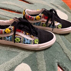 Vans Old Skool Floral Sneakers